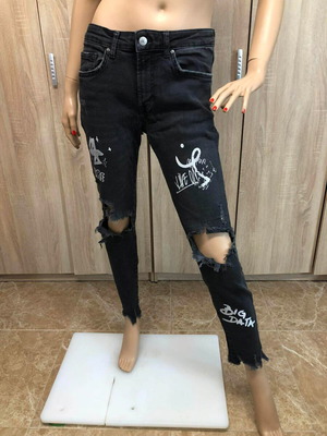Παντελόνι Bershka Skinny σαν καινούργιο, μέγεθος S/M, μαύρο