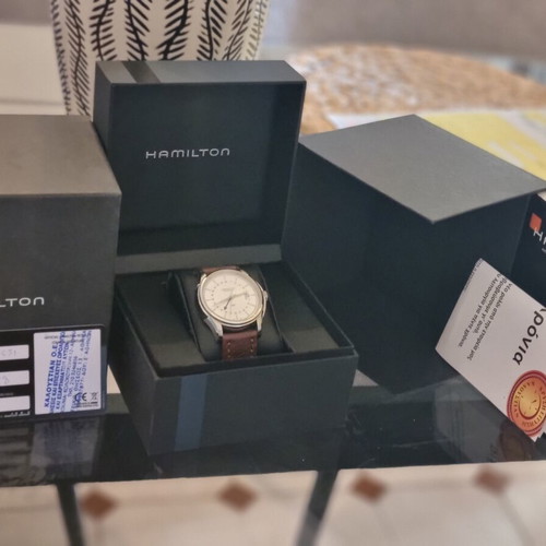 Hamilton Jazzmaster GMT Automatic watch like new, beige