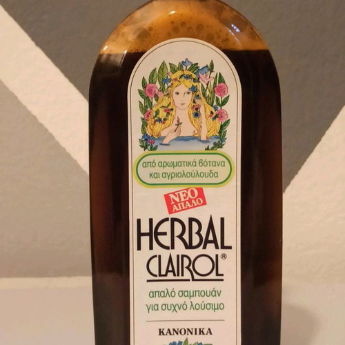 Clairol Herbal shampoo like new, 474 grams