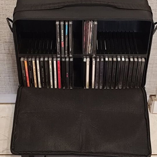Case Logic CD/DVD Wallet for 60 Discs like new