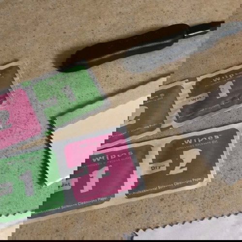 Λάμπα UV για γυαλί στο τηλέφωνο καινούργια