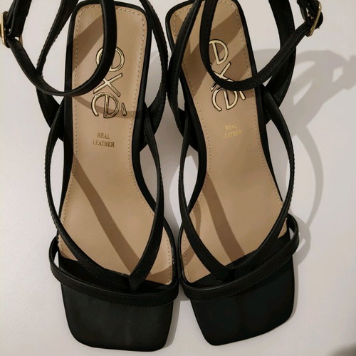 Exe leather sandals with straps like new, size 38, black