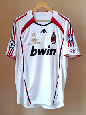AC Milan retro jersey 2006/07 Kaka #22 size L