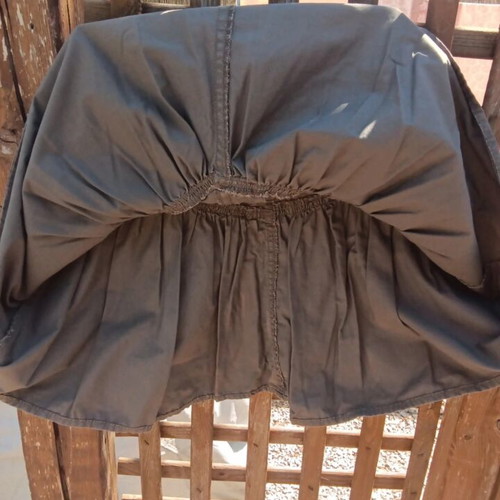 H&M skirt, size XS/34, green