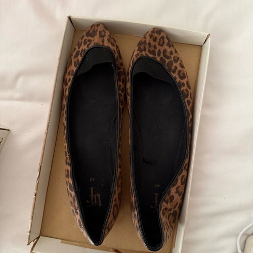 Leopard ballet flats used, size 40