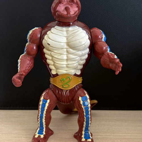 Rattlor Masters of the Universe action figure used