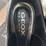 Geox patent leather Oxford shoes size 38 with 9cm heels like new