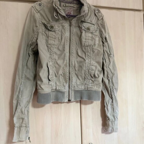 Moritz thin jacket like new, size M