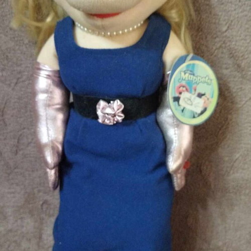 Miss Piggy doll new -  25,00 - Vendora.cy