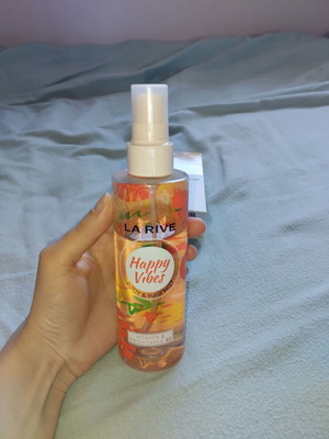 Body & Hair Mist Peach scent like new, 150 ml