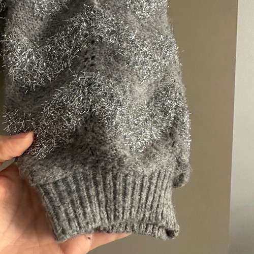 Gigi pullover used, gray with silver stripes, One Size