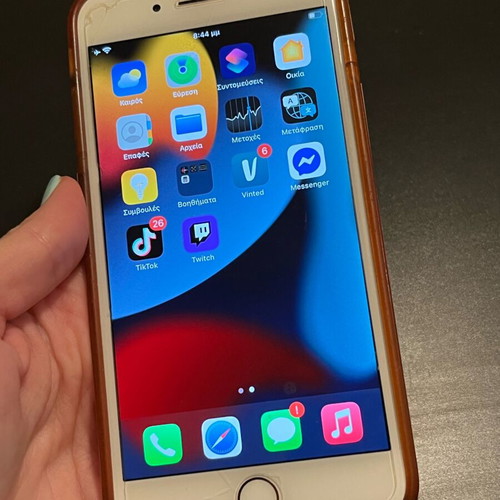 iPhone 7 Plus used, needs repair for calls and battery