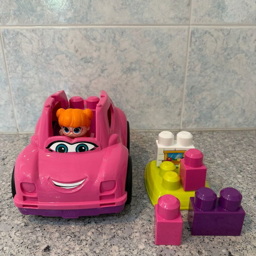 Mega Bloks First Builders Catie Convertible Car like new with blocks