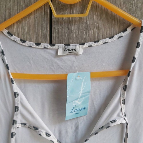 Sleeveless blouse XL new with tag