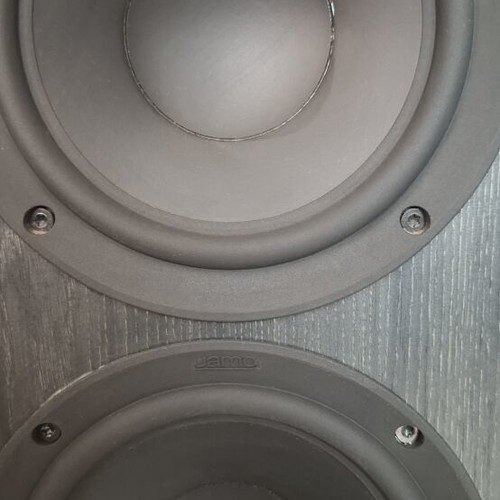 Jamo Classic 8 floorstanding speakers, 150-200W, 4 ohm