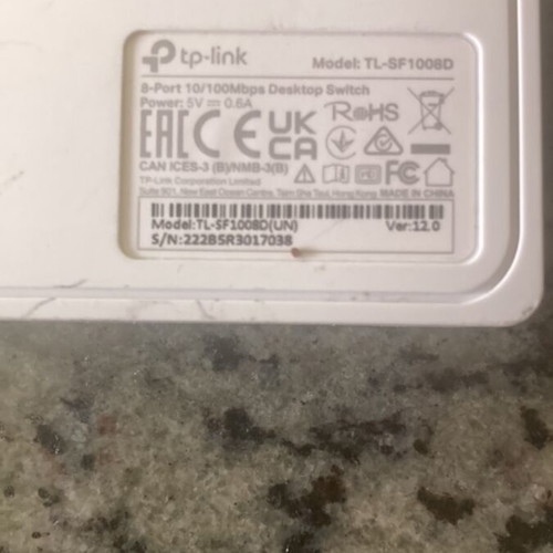 Tp-Link TL-SF-1008D unmanaged switch 8 ports used, set of 2 with charger
