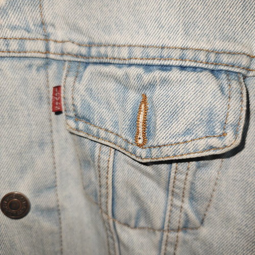 Levi's vintage denim jacket from the '90s like new, blue, size XL