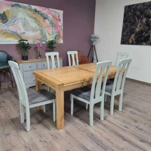 Wooden extendable oak dining table with six chairs new