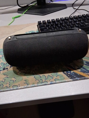 JBL φορητό ηχείο σαν καινούργιο με καλώδιο φόρτισης