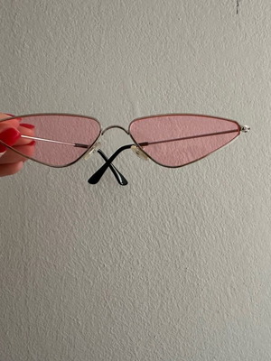 AV Sunglasses with pink lens like new