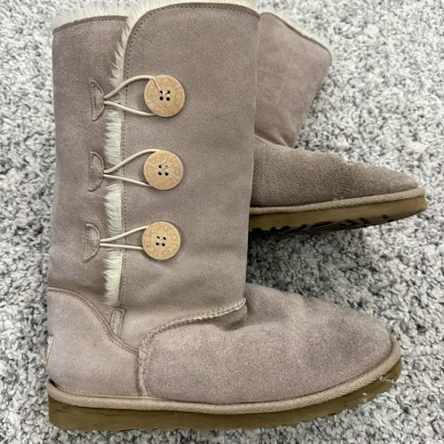 Ugg Australia Classic Tall Bailey Button boots used, size 42, taupe