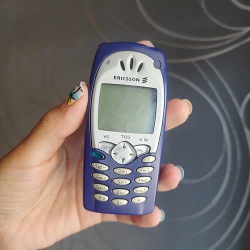 Ericsson T65 phone used, for collection or parts