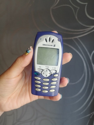 Ericsson T65 phone used, for collection or parts