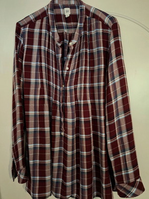 GAP checked shirt size large like new