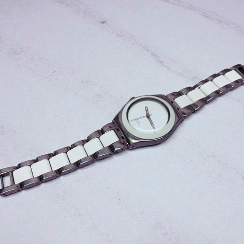 Swatch Irony women's watch steel bracelet white SR626sw like new