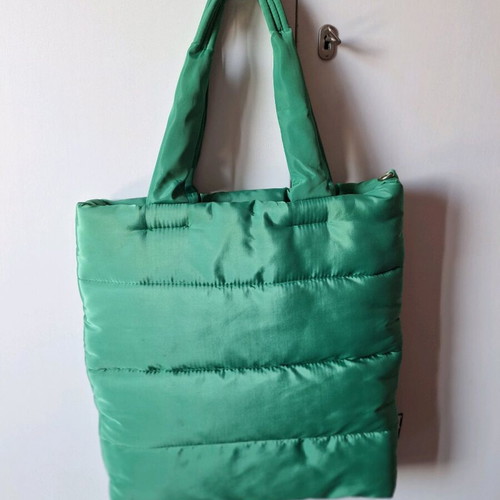 Stradivarius shoulder bag green like new