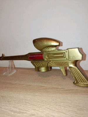 Παλιό Ελληνικό παιχνίδι διαστημικό πιστόλι αφρού μεταχειρισμένο