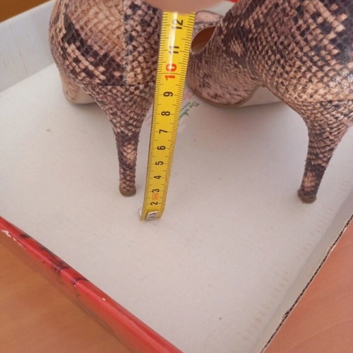 Sante beige and brown pumps size 37 like new