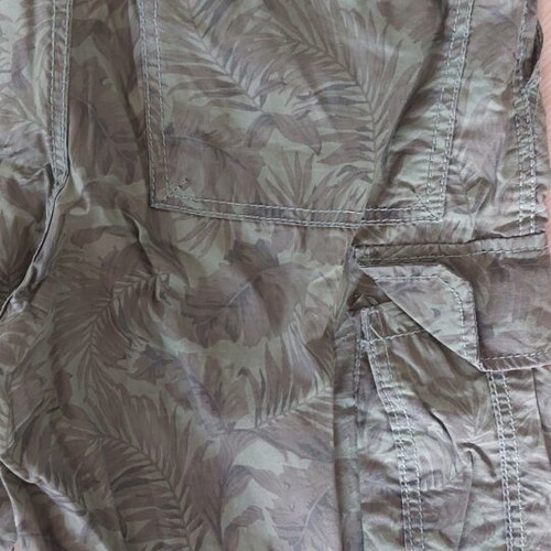 Cargo shorts L.O.G.G. khaki with palm print, like new, size 12 years