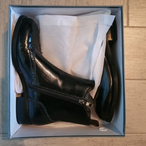 Migato brogue boots new, black, size 39