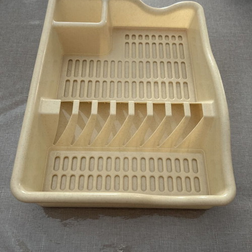 Plate holder plastic new 0.28 to 0.37 cm