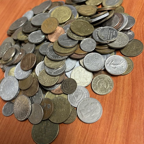 Σετ νομισμάτων μεταχειρισμένο, 250 κομμάτια από διάφορες χώρες