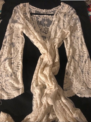 Lace cardigan ethnic boho women's size M/L like new, beige