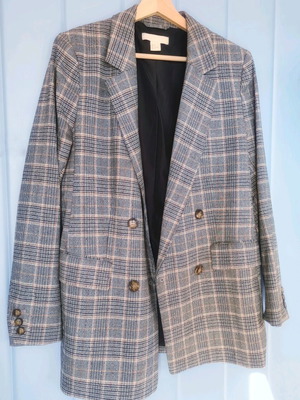 H&M Gray Checked Suit Like New