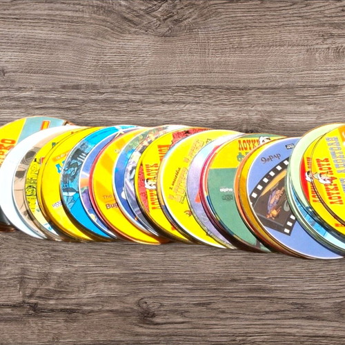Dubbed children's DVDs pack of 26 like new