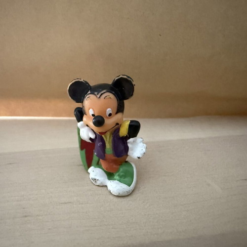 Kinder Surprise vintage figures used, Mickey Mouse, Pluto, Goofy, Chief O'Hara