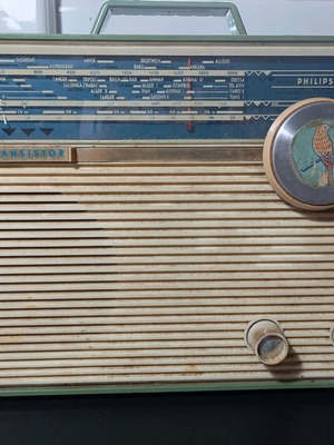 Vintage ραδιόφωνο Philips μεταχειρισμένο, ρετρό σχεδιασμός