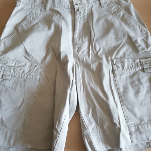 Columbia men's bermuda shorts size 34 like new, white