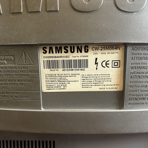 Samsung TV 25” CW-25M064N like new, fully functional