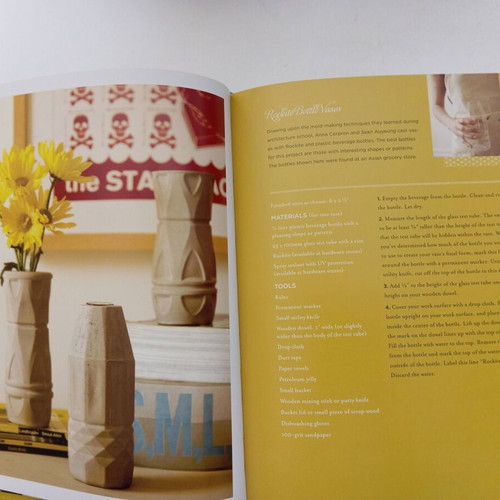 Crafting a Meaningful Home book like new, 27 DIY projects