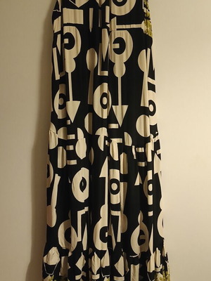 Women's summer dress XL, long, black and beige, like new