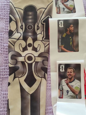 Coca Cola stickers and Messi sleeve like new