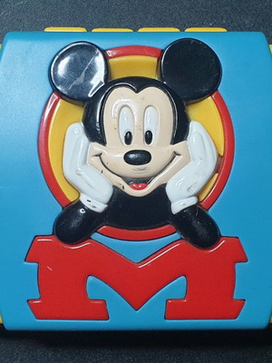 Mickey Mouse cassette player used, functional, portable