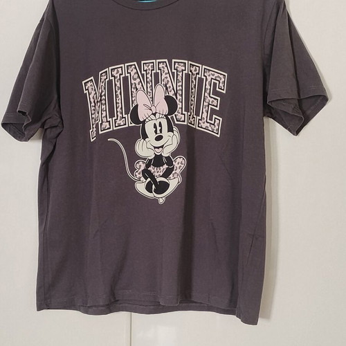 T shirt Minnie with leopard details, like new, size L
