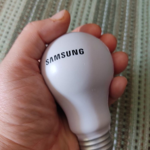 Samsung stress ball shaped like a lamp, like new