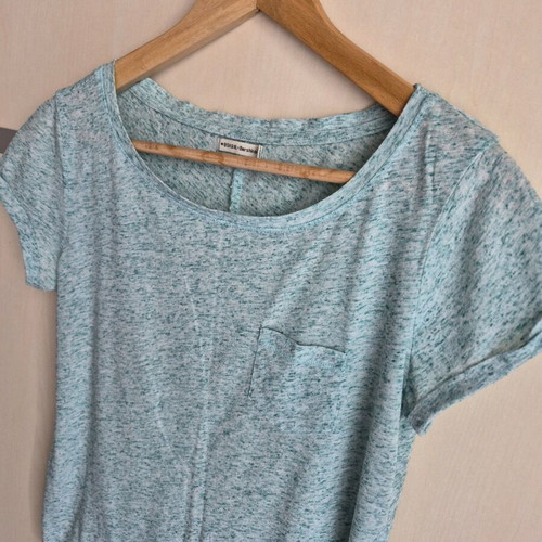 Bershka T-shirt in turquoise color like new, size M